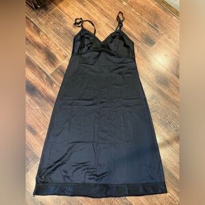 Listing for @santeenuh